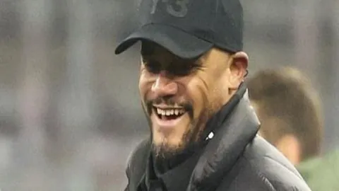 骑士豪取四连胜，挑战湖人双冠之路，谁能笑到最后？